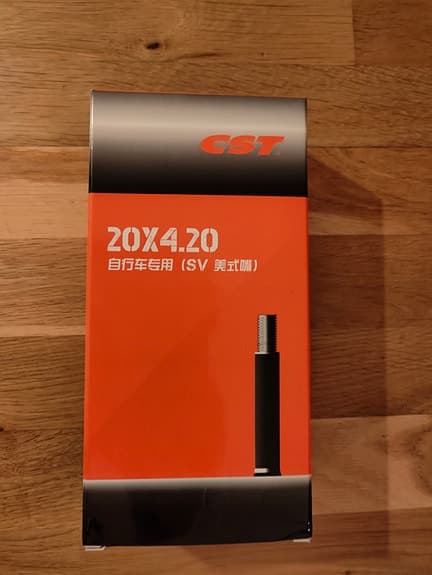 Oanvänd cykelslang till fatbike