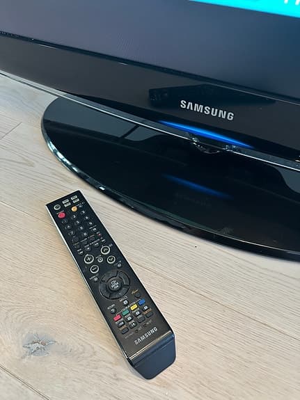 SAMSUNG 40” LE40R86BD LCD-TV – PERFEKT BILD!