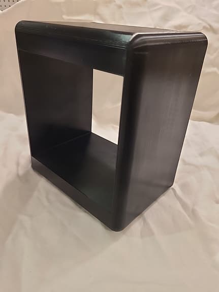 Magnetisk skåp för ammunition