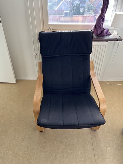 IKEA POÄNG Fåtölj med fotpall - Svart