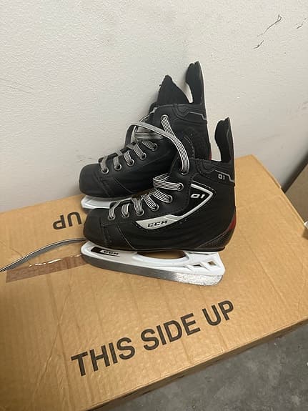 CCM Övriga skridskor barn storlek 30