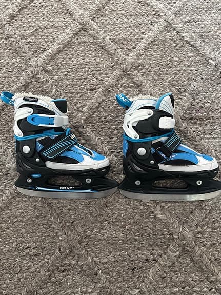 Graf Ishockeyskridskor barn storlek 27-30 blå och vit