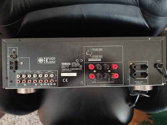 Yamaha RX-396 RDS Högklassig Stereo Receiver