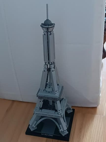 LEGO Technic Eiffeltornet modell