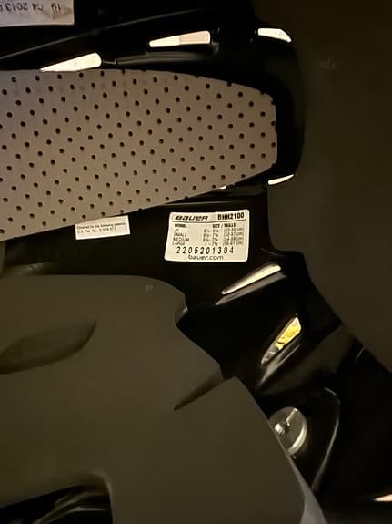 Bauer Ishockeyhjälm Svart m galler Jr 50-55cm