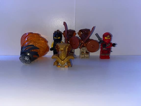 LEGO MINIFIGURER FRÅN SET 70677 LAND BOUNTY