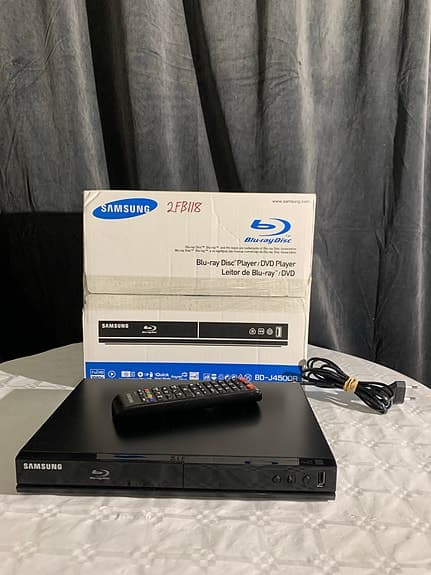 Samsung BD-J4500R Blu-ray Disc-spelare svart