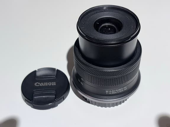 Canon RF-S 18-45mm f/4.5-6.3 IS STM objektiv