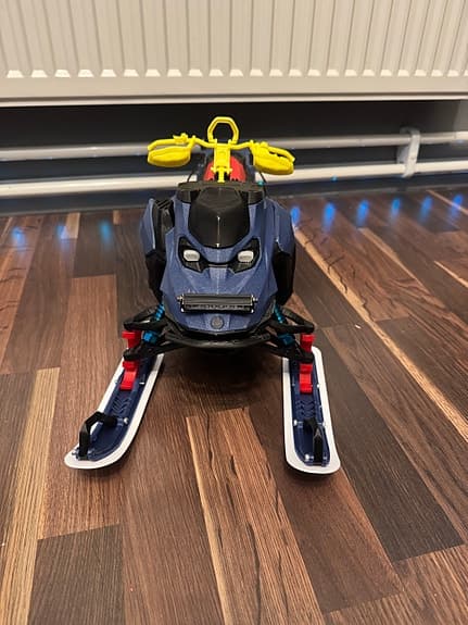 RC skoter med fjärrkontroll och batteri