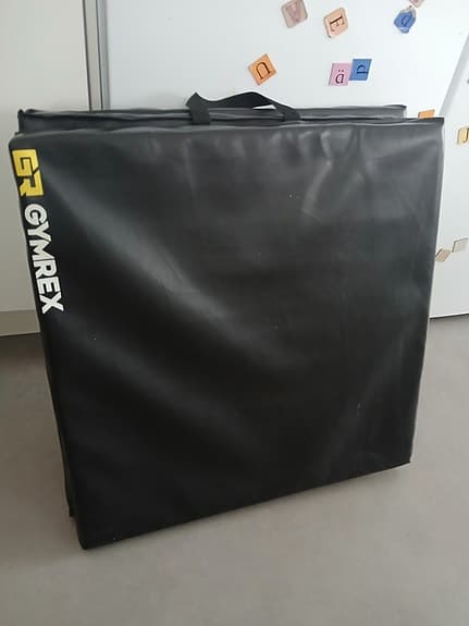 Träningsmatta till salu – mycket fint skick!