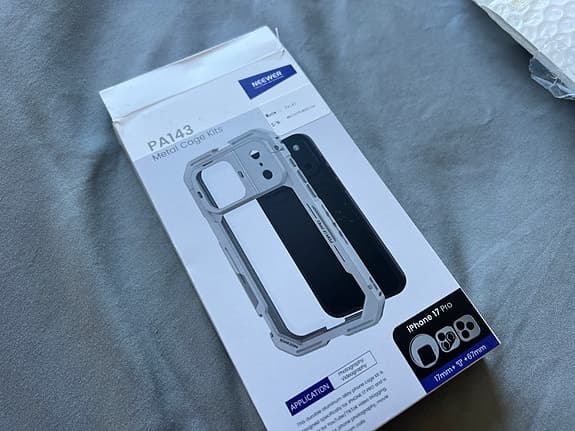 Metal iPhone 17 Pro skal case