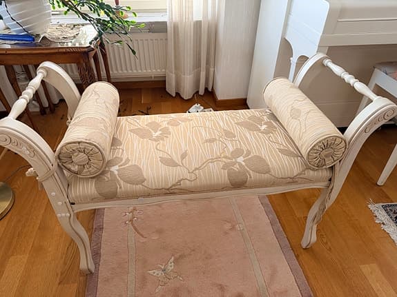 Sittbänk / pall / ottoman