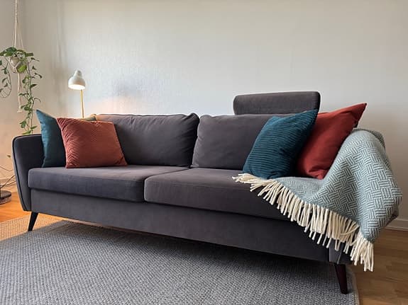 Mio county soffa antracitgrå i fint skick
