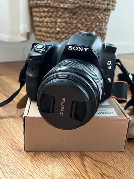 Systemkamera SONY alpha A58 + objektiv