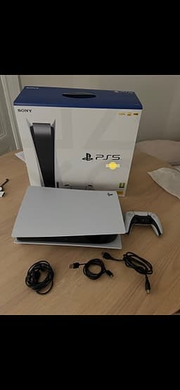 Sony Playstation 5 spelkonsol vit + handkontroll