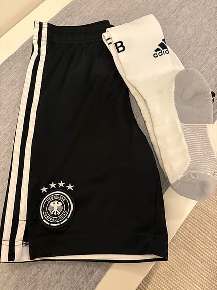 Adidas Tyskland fotbollskit Reus 11 junior 10-12 år vit svart