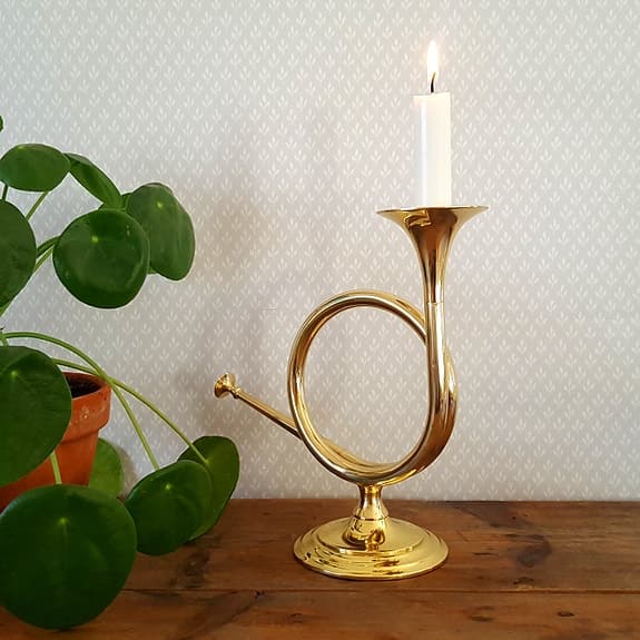 3 st FINT SKICK vackra trumpet/horn ljushållare i massivt mässing.
