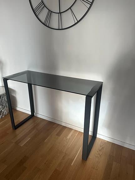 Mio konsolbord glas svart metall