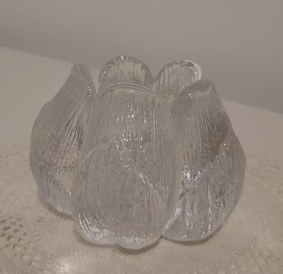 Ljusstake i glas – blomformad – dekorativ vintage