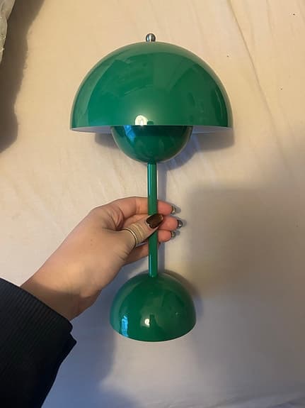 Flowerpot bordslampa grön