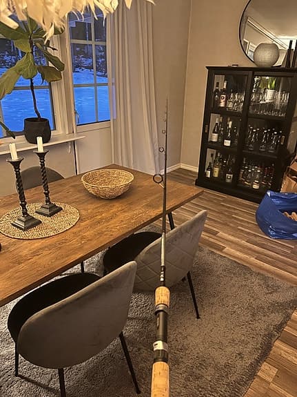 Daiwa crossfire fiskespö, med tillbehör! Väska, låda och drag 😊