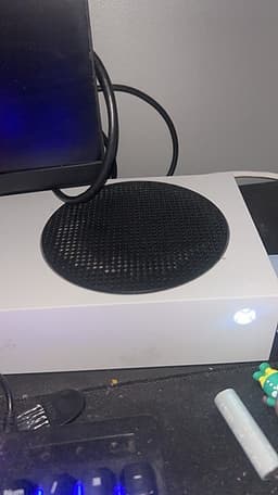Microsoft Xbox Series S spelkonsol vit med handkontroller