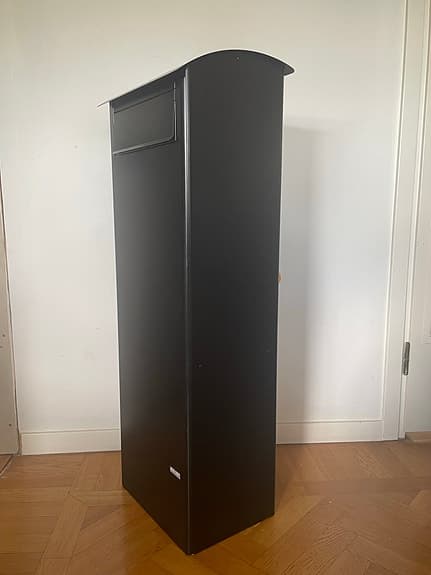 Berglund postlåda m200b svart fristående