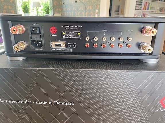 Aavik I-180 Integrerad förstärkare