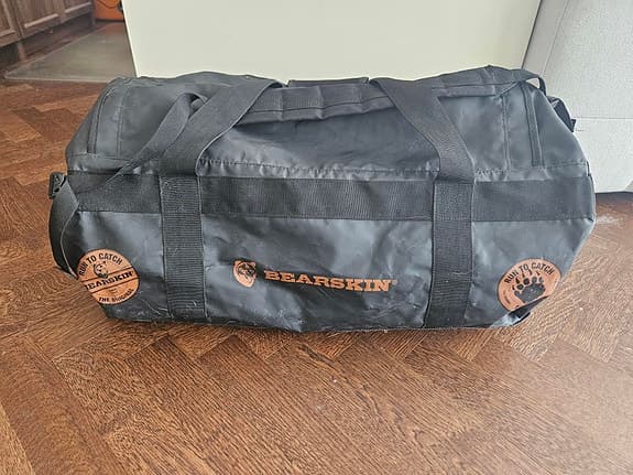 Bearskin duffelbag