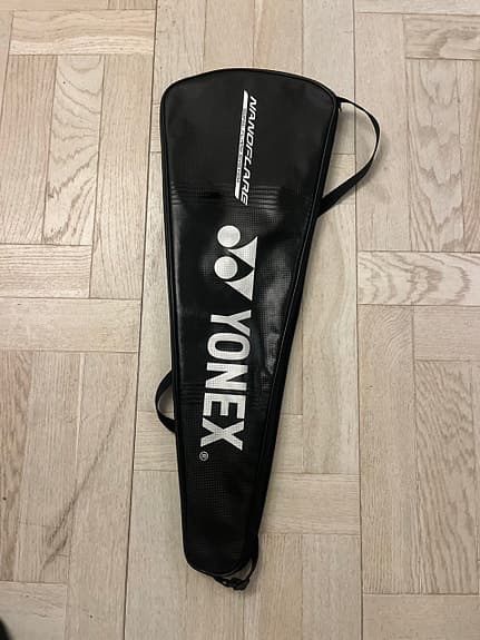 Yonex Nanoflare Nextage med fodral