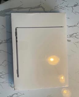 Apple MacBook Air laptop 13,6 tum