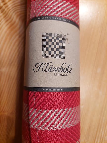 Klässbols linneväveri tyg röd 50x150 cm