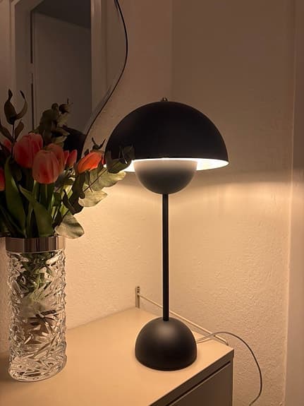Flowerpot VP 3 bordslampa svart