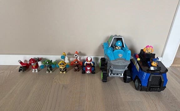 Paw patrol leksaksfordon och figurer blandade modeller