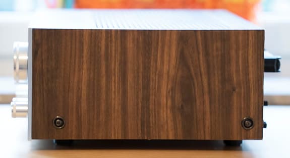 Akai AA-1135 AM/FM Stereo Receiver (1979)