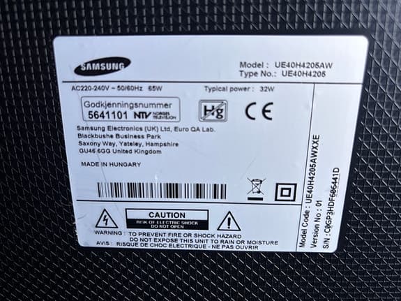 Samsung  TV 40 tum svart -kan levereras i Gbg-området!