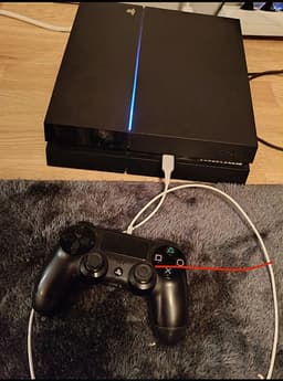 Sony Playstation 4 spelkonsol svart med handkontroll