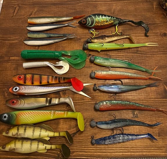 Gäddbeten fiske drag jiggar i toppklass – Svartzonker, + fiskelåda