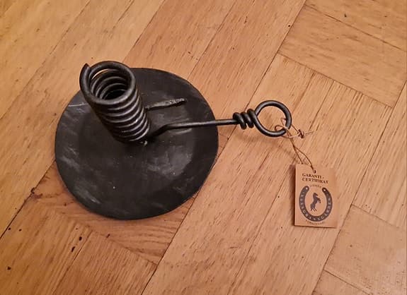 Nääs gränsgården smides ljusstake, höjd 17 cm.