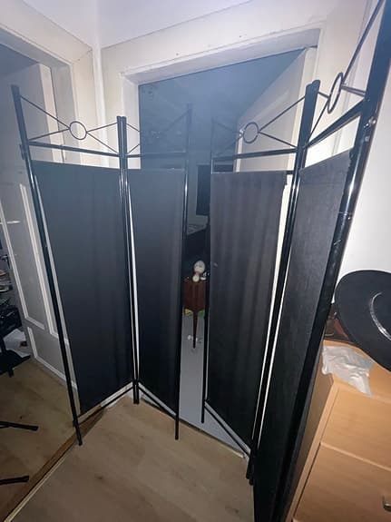 Rumsavdelare vikbar skärm svart metall