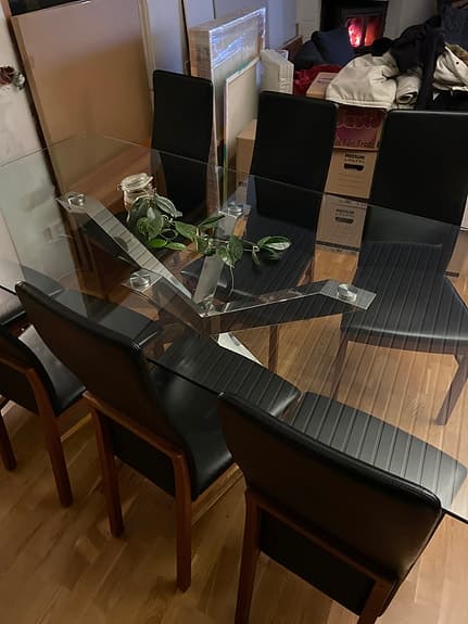 Matbord från MIO