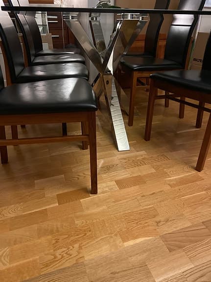 Matbord från MIO