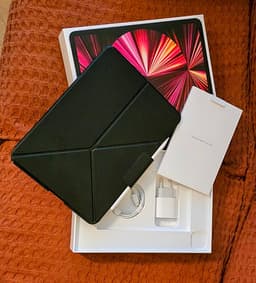 Apple iPad PRO 11" 2TB Wi-Fi + Cellular M1 (2021, 3rd gen)