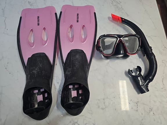 Snorkelset – New Dolphin (ca stl 39)