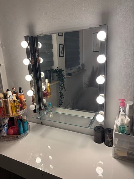 Komplett sminkbord med spegel och sminkbord