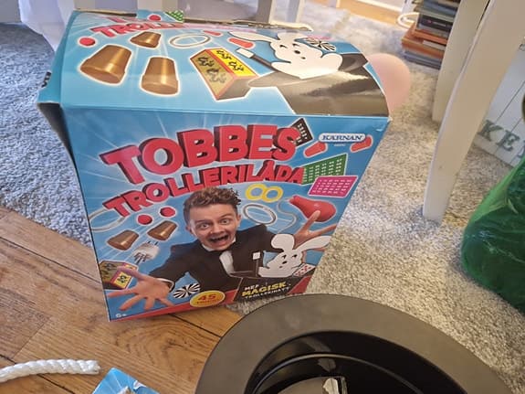 Tobbes trollerilåda