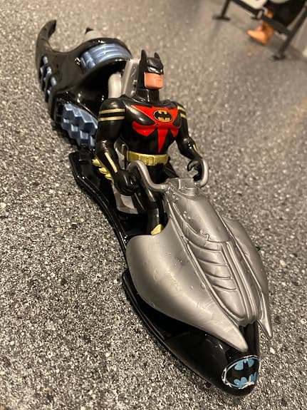 Batman leksaksfordon med figur svart