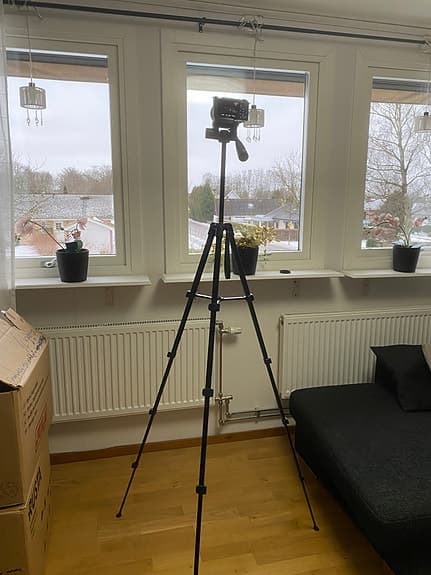 Fullt kamerapaket: Sony ZV-E0 + FE 50mm f/1.8 lens + Tripod