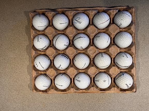 Golfbollar Martin Titleist