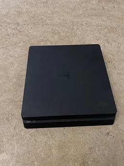 Sony Playstation 4 spelkonsol svart